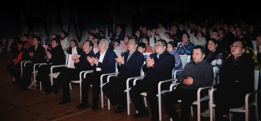 山东文旅醉东风旅游区2026春节产品发布会暨禅武之境武术剧《追风的人》全国首演式举行