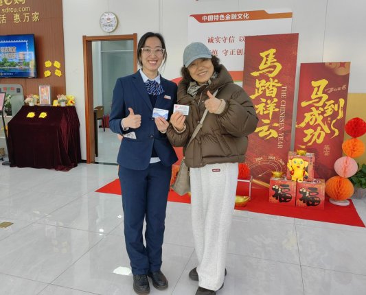 图片2（外籍客户点赞）