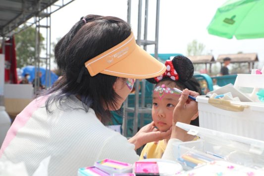 79fc249c9b64cfc7325efe177543ebe9