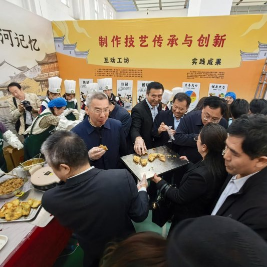 152cb1cfbece7a156d37fcd9ca5283a3