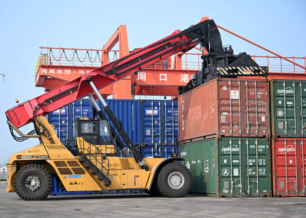 经济大省调研行｜记者观察：这些“大铁盒子”里藏着中国经济的密码