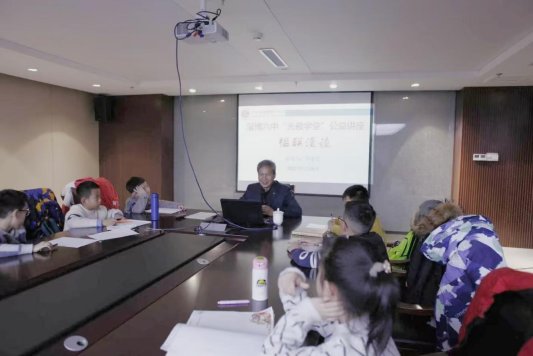 马学芝走进中国课本博物馆主讲《当生活遇上楹联》