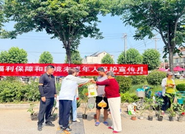 济南市莱芜区方下街道开展“政策进大集 服务零距离”惠民政策宣讲活动