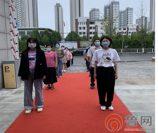 临沂第八中学开展秋季开学疫情防控演练活动