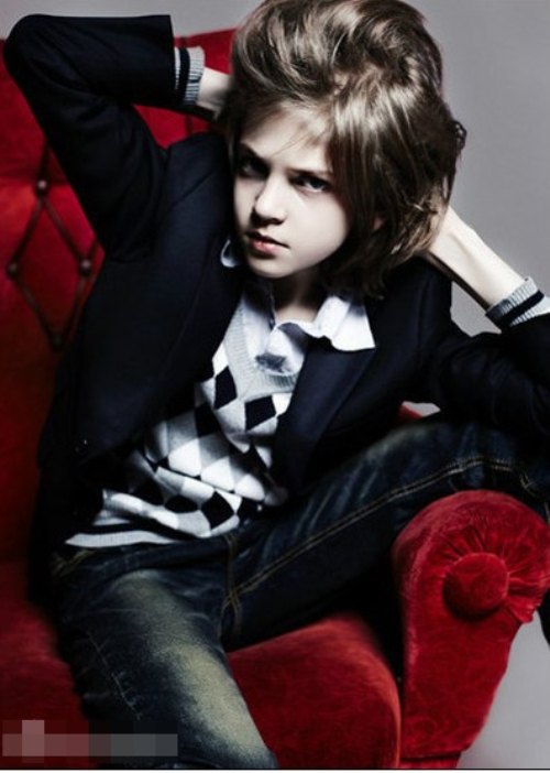 小正太洋娃娃 看世界各国迷人小模特【组图】