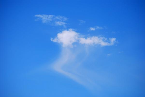 全球各地出现奇特云彩的情况大盘点图