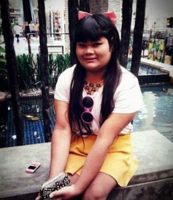 泰胖女艳照走红长相彪悍曾被疑是男人图