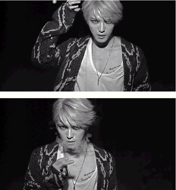 韩国歌手金在中的《just another girl》宣传海报.