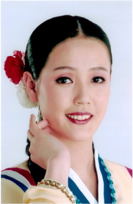 朝鲜演员金贞花图片图片