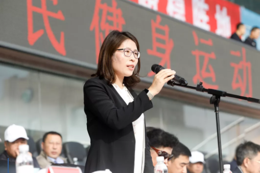 市南区委副书记张忠同志致开幕词市南区委书记华玉松同志宣布2019年市