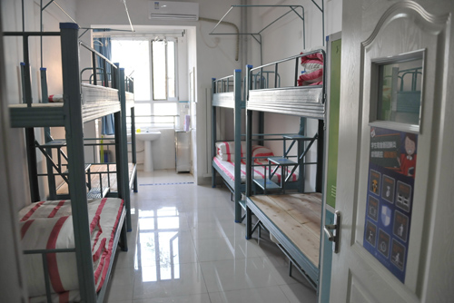 济南西城实验中学宿舍图片