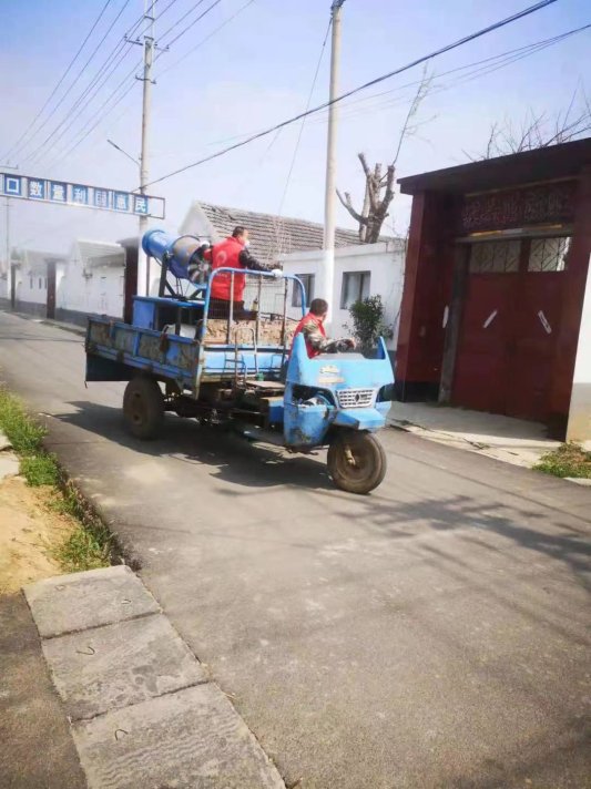 防疫消杀志愿者"披甲上阵"——曲阜陵城镇"十八般兵器"助力防疫消杀